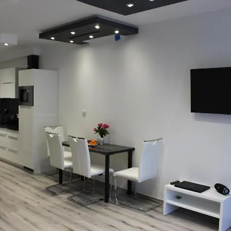 Apartmán Edison 106 *